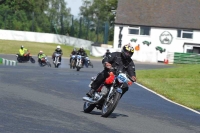 Mallory-park-Leicestershire;Mallory-park-photographs;Motorcycle-action-photographs;classic-bikes;event-digital-images;eventdigitalimages;mallory-park;no-limits-trackday;peter-wileman-photography;vintage-bikes;vintage-motorcycles;vmcc-festival-1000-bikes