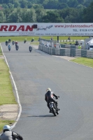 Mallory-park-Leicestershire;Mallory-park-photographs;Motorcycle-action-photographs;classic-bikes;event-digital-images;eventdigitalimages;mallory-park;no-limits-trackday;peter-wileman-photography;vintage-bikes;vintage-motorcycles;vmcc-festival-1000-bikes