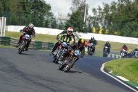 Mallory-park-Leicestershire;Mallory-park-photographs;Motorcycle-action-photographs;classic-bikes;event-digital-images;eventdigitalimages;mallory-park;no-limits-trackday;peter-wileman-photography;vintage-bikes;vintage-motorcycles;vmcc-festival-1000-bikes