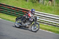 Mallory-park-Leicestershire;Mallory-park-photographs;Motorcycle-action-photographs;classic-bikes;event-digital-images;eventdigitalimages;mallory-park;no-limits-trackday;peter-wileman-photography;vintage-bikes;vintage-motorcycles;vmcc-festival-1000-bikes