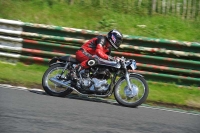 Mallory-park-Leicestershire;Mallory-park-photographs;Motorcycle-action-photographs;classic-bikes;event-digital-images;eventdigitalimages;mallory-park;no-limits-trackday;peter-wileman-photography;vintage-bikes;vintage-motorcycles;vmcc-festival-1000-bikes