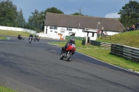 Mallory-park-Leicestershire;Mallory-park-photographs;Motorcycle-action-photographs;classic-bikes;event-digital-images;eventdigitalimages;mallory-park;no-limits-trackday;peter-wileman-photography;vintage-bikes;vintage-motorcycles;vmcc-festival-1000-bikes