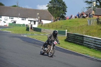 Mallory-park-Leicestershire;Mallory-park-photographs;Motorcycle-action-photographs;classic-bikes;event-digital-images;eventdigitalimages;mallory-park;no-limits-trackday;peter-wileman-photography;vintage-bikes;vintage-motorcycles;vmcc-festival-1000-bikes