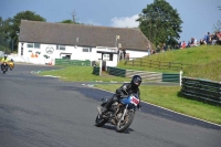 Mallory-park-Leicestershire;Mallory-park-photographs;Motorcycle-action-photographs;classic-bikes;event-digital-images;eventdigitalimages;mallory-park;no-limits-trackday;peter-wileman-photography;vintage-bikes;vintage-motorcycles;vmcc-festival-1000-bikes