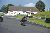 Mallory-park-Leicestershire;Mallory-park-photographs;Motorcycle-action-photographs;classic-bikes;event-digital-images;eventdigitalimages;mallory-park;no-limits-trackday;peter-wileman-photography;vintage-bikes;vintage-motorcycles;vmcc-festival-1000-bikes