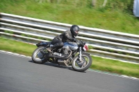 Mallory-park-Leicestershire;Mallory-park-photographs;Motorcycle-action-photographs;classic-bikes;event-digital-images;eventdigitalimages;mallory-park;no-limits-trackday;peter-wileman-photography;vintage-bikes;vintage-motorcycles;vmcc-festival-1000-bikes