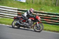 Mallory-park-Leicestershire;Mallory-park-photographs;Motorcycle-action-photographs;classic-bikes;event-digital-images;eventdigitalimages;mallory-park;no-limits-trackday;peter-wileman-photography;vintage-bikes;vintage-motorcycles;vmcc-festival-1000-bikes