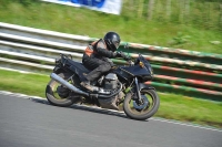 Mallory-park-Leicestershire;Mallory-park-photographs;Motorcycle-action-photographs;classic-bikes;event-digital-images;eventdigitalimages;mallory-park;no-limits-trackday;peter-wileman-photography;vintage-bikes;vintage-motorcycles;vmcc-festival-1000-bikes