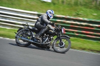 Mallory-park-Leicestershire;Mallory-park-photographs;Motorcycle-action-photographs;classic-bikes;event-digital-images;eventdigitalimages;mallory-park;no-limits-trackday;peter-wileman-photography;vintage-bikes;vintage-motorcycles;vmcc-festival-1000-bikes