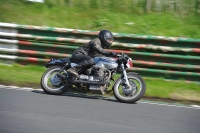 Mallory-park-Leicestershire;Mallory-park-photographs;Motorcycle-action-photographs;classic-bikes;event-digital-images;eventdigitalimages;mallory-park;no-limits-trackday;peter-wileman-photography;vintage-bikes;vintage-motorcycles;vmcc-festival-1000-bikes