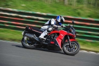 Mallory-park-Leicestershire;Mallory-park-photographs;Motorcycle-action-photographs;classic-bikes;event-digital-images;eventdigitalimages;mallory-park;no-limits-trackday;peter-wileman-photography;vintage-bikes;vintage-motorcycles;vmcc-festival-1000-bikes