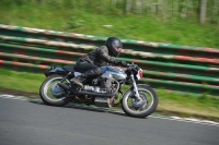 Mallory-park-Leicestershire;Mallory-park-photographs;Motorcycle-action-photographs;classic-bikes;event-digital-images;eventdigitalimages;mallory-park;no-limits-trackday;peter-wileman-photography;vintage-bikes;vintage-motorcycles;vmcc-festival-1000-bikes