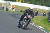 Mallory-park-Leicestershire;Mallory-park-photographs;Motorcycle-action-photographs;classic-bikes;event-digital-images;eventdigitalimages;mallory-park;no-limits-trackday;peter-wileman-photography;vintage-bikes;vintage-motorcycles;vmcc-festival-1000-bikes