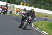 Mallory-park-Leicestershire;Mallory-park-photographs;Motorcycle-action-photographs;classic-bikes;event-digital-images;eventdigitalimages;mallory-park;no-limits-trackday;peter-wileman-photography;vintage-bikes;vintage-motorcycles;vmcc-festival-1000-bikes