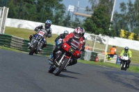 Mallory-park-Leicestershire;Mallory-park-photographs;Motorcycle-action-photographs;classic-bikes;event-digital-images;eventdigitalimages;mallory-park;no-limits-trackday;peter-wileman-photography;vintage-bikes;vintage-motorcycles;vmcc-festival-1000-bikes
