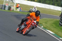 Mallory-park-Leicestershire;Mallory-park-photographs;Motorcycle-action-photographs;classic-bikes;event-digital-images;eventdigitalimages;mallory-park;no-limits-trackday;peter-wileman-photography;vintage-bikes;vintage-motorcycles;vmcc-festival-1000-bikes