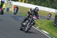 Mallory-park-Leicestershire;Mallory-park-photographs;Motorcycle-action-photographs;classic-bikes;event-digital-images;eventdigitalimages;mallory-park;no-limits-trackday;peter-wileman-photography;vintage-bikes;vintage-motorcycles;vmcc-festival-1000-bikes