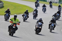 Mallory-park-Leicestershire;Mallory-park-photographs;Motorcycle-action-photographs;classic-bikes;event-digital-images;eventdigitalimages;mallory-park;no-limits-trackday;peter-wileman-photography;vintage-bikes;vintage-motorcycles;vmcc-festival-1000-bikes