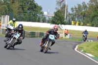 Mallory-park-Leicestershire;Mallory-park-photographs;Motorcycle-action-photographs;classic-bikes;event-digital-images;eventdigitalimages;mallory-park;no-limits-trackday;peter-wileman-photography;vintage-bikes;vintage-motorcycles;vmcc-festival-1000-bikes