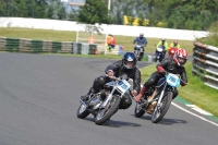 Mallory-park-Leicestershire;Mallory-park-photographs;Motorcycle-action-photographs;classic-bikes;event-digital-images;eventdigitalimages;mallory-park;no-limits-trackday;peter-wileman-photography;vintage-bikes;vintage-motorcycles;vmcc-festival-1000-bikes