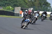 Mallory-park-Leicestershire;Mallory-park-photographs;Motorcycle-action-photographs;classic-bikes;event-digital-images;eventdigitalimages;mallory-park;no-limits-trackday;peter-wileman-photography;vintage-bikes;vintage-motorcycles;vmcc-festival-1000-bikes