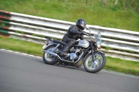 Mallory-park-Leicestershire;Mallory-park-photographs;Motorcycle-action-photographs;classic-bikes;event-digital-images;eventdigitalimages;mallory-park;no-limits-trackday;peter-wileman-photography;vintage-bikes;vintage-motorcycles;vmcc-festival-1000-bikes