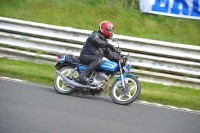 Mallory-park-Leicestershire;Mallory-park-photographs;Motorcycle-action-photographs;classic-bikes;event-digital-images;eventdigitalimages;mallory-park;no-limits-trackday;peter-wileman-photography;vintage-bikes;vintage-motorcycles;vmcc-festival-1000-bikes