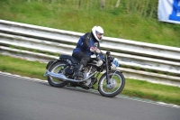 Mallory-park-Leicestershire;Mallory-park-photographs;Motorcycle-action-photographs;classic-bikes;event-digital-images;eventdigitalimages;mallory-park;no-limits-trackday;peter-wileman-photography;vintage-bikes;vintage-motorcycles;vmcc-festival-1000-bikes