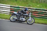 Mallory-park-Leicestershire;Mallory-park-photographs;Motorcycle-action-photographs;classic-bikes;event-digital-images;eventdigitalimages;mallory-park;no-limits-trackday;peter-wileman-photography;vintage-bikes;vintage-motorcycles;vmcc-festival-1000-bikes