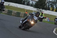 Mallory-park-Leicestershire;Mallory-park-photographs;Motorcycle-action-photographs;classic-bikes;event-digital-images;eventdigitalimages;mallory-park;no-limits-trackday;peter-wileman-photography;vintage-bikes;vintage-motorcycles;vmcc-festival-1000-bikes