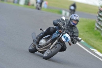 Mallory-park-Leicestershire;Mallory-park-photographs;Motorcycle-action-photographs;classic-bikes;event-digital-images;eventdigitalimages;mallory-park;no-limits-trackday;peter-wileman-photography;vintage-bikes;vintage-motorcycles;vmcc-festival-1000-bikes