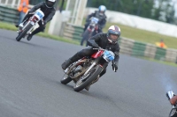 Mallory-park-Leicestershire;Mallory-park-photographs;Motorcycle-action-photographs;classic-bikes;event-digital-images;eventdigitalimages;mallory-park;no-limits-trackday;peter-wileman-photography;vintage-bikes;vintage-motorcycles;vmcc-festival-1000-bikes