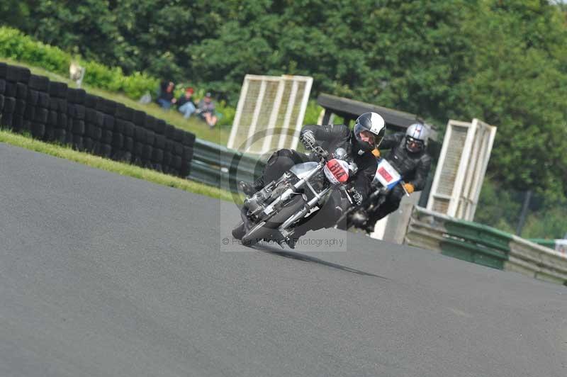 Mallory park Leicestershire;Mallory park photographs;Motorcycle action photographs;classic bikes;event digital images;eventdigitalimages;mallory park;no limits trackday;peter wileman photography;vintage bikes;vintage motorcycles;vmcc festival 1000 bikes