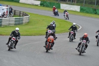 Mallory-park-Leicestershire;Mallory-park-photographs;Motorcycle-action-photographs;classic-bikes;event-digital-images;eventdigitalimages;mallory-park;no-limits-trackday;peter-wileman-photography;vintage-bikes;vintage-motorcycles;vmcc-festival-1000-bikes