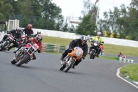 Mallory-park-Leicestershire;Mallory-park-photographs;Motorcycle-action-photographs;classic-bikes;event-digital-images;eventdigitalimages;mallory-park;no-limits-trackday;peter-wileman-photography;vintage-bikes;vintage-motorcycles;vmcc-festival-1000-bikes