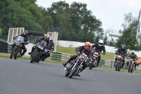 Mallory-park-Leicestershire;Mallory-park-photographs;Motorcycle-action-photographs;classic-bikes;event-digital-images;eventdigitalimages;mallory-park;no-limits-trackday;peter-wileman-photography;vintage-bikes;vintage-motorcycles;vmcc-festival-1000-bikes