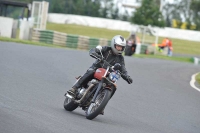 Mallory-park-Leicestershire;Mallory-park-photographs;Motorcycle-action-photographs;classic-bikes;event-digital-images;eventdigitalimages;mallory-park;no-limits-trackday;peter-wileman-photography;vintage-bikes;vintage-motorcycles;vmcc-festival-1000-bikes