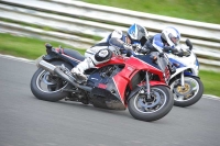 Mallory-park-Leicestershire;Mallory-park-photographs;Motorcycle-action-photographs;classic-bikes;event-digital-images;eventdigitalimages;mallory-park;no-limits-trackday;peter-wileman-photography;vintage-bikes;vintage-motorcycles;vmcc-festival-1000-bikes