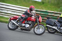 Mallory-park-Leicestershire;Mallory-park-photographs;Motorcycle-action-photographs;classic-bikes;event-digital-images;eventdigitalimages;mallory-park;no-limits-trackday;peter-wileman-photography;vintage-bikes;vintage-motorcycles;vmcc-festival-1000-bikes