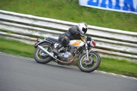 Mallory-park-Leicestershire;Mallory-park-photographs;Motorcycle-action-photographs;classic-bikes;event-digital-images;eventdigitalimages;mallory-park;no-limits-trackday;peter-wileman-photography;vintage-bikes;vintage-motorcycles;vmcc-festival-1000-bikes