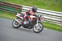 Mallory-park-Leicestershire;Mallory-park-photographs;Motorcycle-action-photographs;classic-bikes;event-digital-images;eventdigitalimages;mallory-park;no-limits-trackday;peter-wileman-photography;vintage-bikes;vintage-motorcycles;vmcc-festival-1000-bikes