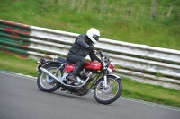 Mallory-park-Leicestershire;Mallory-park-photographs;Motorcycle-action-photographs;classic-bikes;event-digital-images;eventdigitalimages;mallory-park;no-limits-trackday;peter-wileman-photography;vintage-bikes;vintage-motorcycles;vmcc-festival-1000-bikes