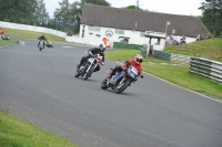 Mallory-park-Leicestershire;Mallory-park-photographs;Motorcycle-action-photographs;classic-bikes;event-digital-images;eventdigitalimages;mallory-park;no-limits-trackday;peter-wileman-photography;vintage-bikes;vintage-motorcycles;vmcc-festival-1000-bikes