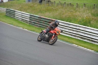 Mallory-park-Leicestershire;Mallory-park-photographs;Motorcycle-action-photographs;classic-bikes;event-digital-images;eventdigitalimages;mallory-park;no-limits-trackday;peter-wileman-photography;vintage-bikes;vintage-motorcycles;vmcc-festival-1000-bikes