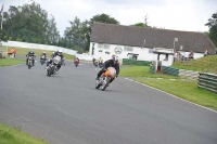 Mallory-park-Leicestershire;Mallory-park-photographs;Motorcycle-action-photographs;classic-bikes;event-digital-images;eventdigitalimages;mallory-park;no-limits-trackday;peter-wileman-photography;vintage-bikes;vintage-motorcycles;vmcc-festival-1000-bikes