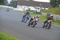 Mallory-park-Leicestershire;Mallory-park-photographs;Motorcycle-action-photographs;classic-bikes;event-digital-images;eventdigitalimages;mallory-park;no-limits-trackday;peter-wileman-photography;vintage-bikes;vintage-motorcycles;vmcc-festival-1000-bikes