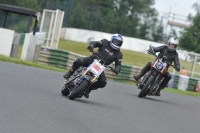 Mallory-park-Leicestershire;Mallory-park-photographs;Motorcycle-action-photographs;classic-bikes;event-digital-images;eventdigitalimages;mallory-park;no-limits-trackday;peter-wileman-photography;vintage-bikes;vintage-motorcycles;vmcc-festival-1000-bikes