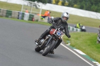 Mallory-park-Leicestershire;Mallory-park-photographs;Motorcycle-action-photographs;classic-bikes;event-digital-images;eventdigitalimages;mallory-park;no-limits-trackday;peter-wileman-photography;vintage-bikes;vintage-motorcycles;vmcc-festival-1000-bikes