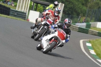 Mallory-park-Leicestershire;Mallory-park-photographs;Motorcycle-action-photographs;classic-bikes;event-digital-images;eventdigitalimages;mallory-park;no-limits-trackday;peter-wileman-photography;vintage-bikes;vintage-motorcycles;vmcc-festival-1000-bikes