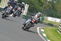 Mallory-park-Leicestershire;Mallory-park-photographs;Motorcycle-action-photographs;classic-bikes;event-digital-images;eventdigitalimages;mallory-park;no-limits-trackday;peter-wileman-photography;vintage-bikes;vintage-motorcycles;vmcc-festival-1000-bikes